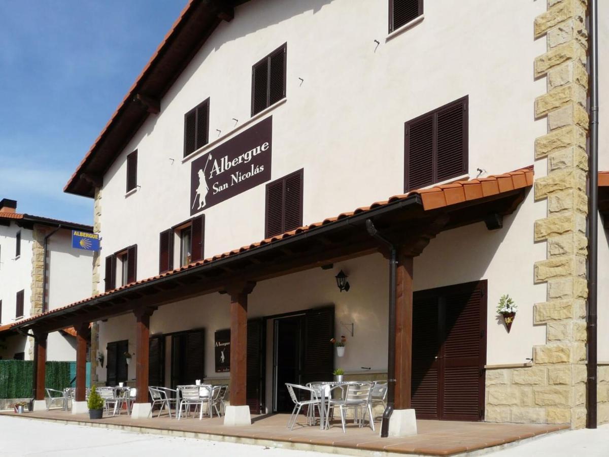Albergue San Nicolas Larrasoana المظهر الخارجي الصورة