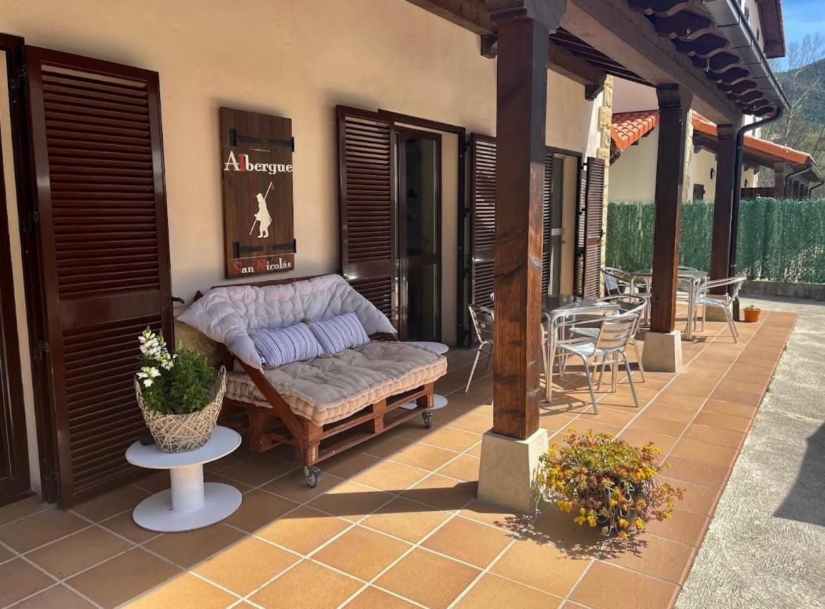 Albergue San Nicolas Larrasoana المظهر الخارجي الصورة