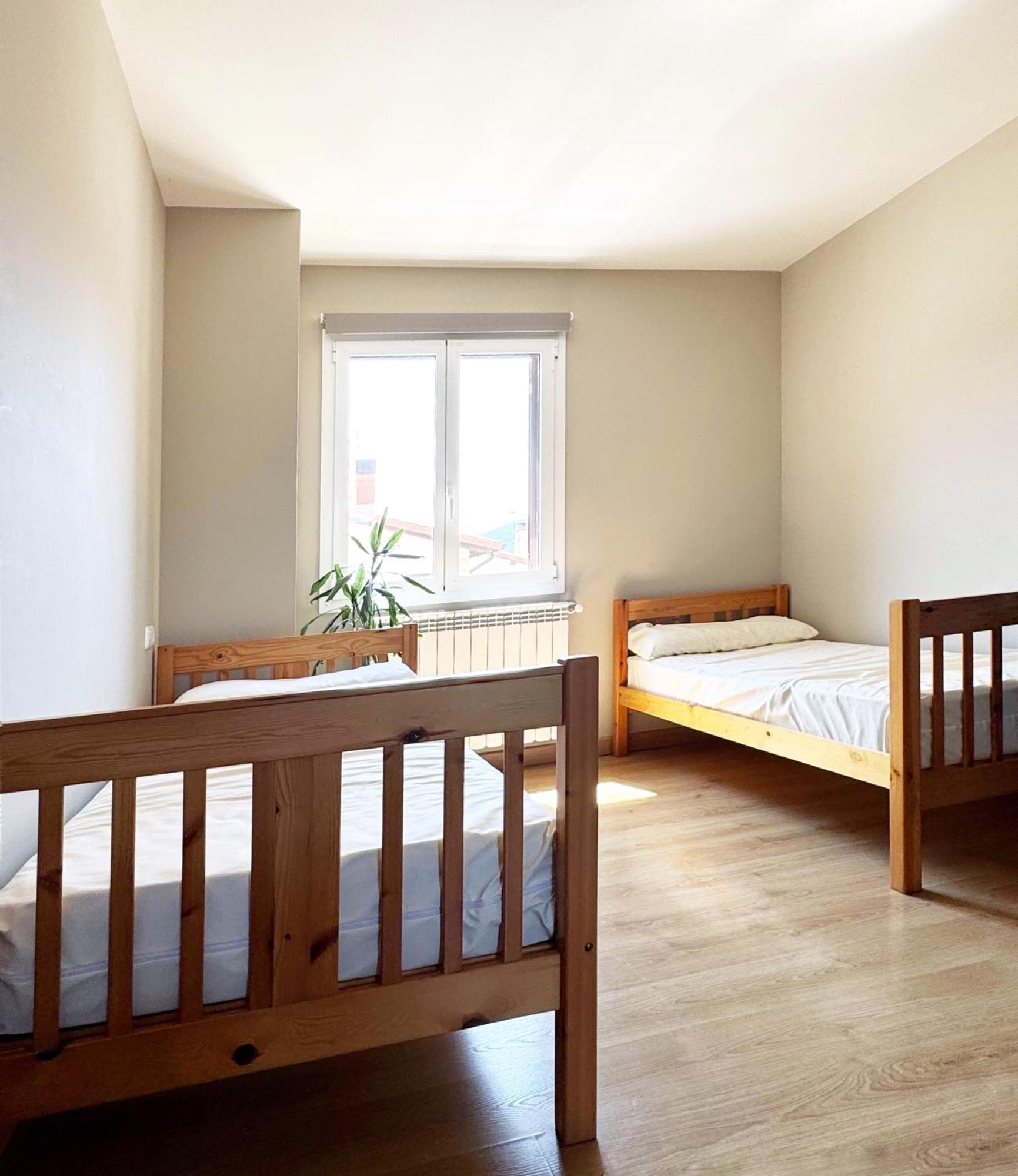 Albergue San Nicolas Larrasoana المظهر الخارجي الصورة